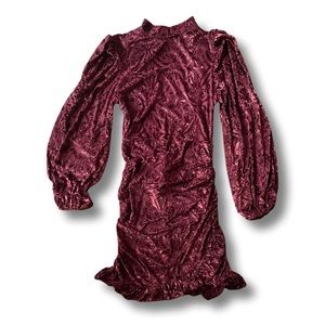 Red, long-sleeve, backless holiday dress (M)